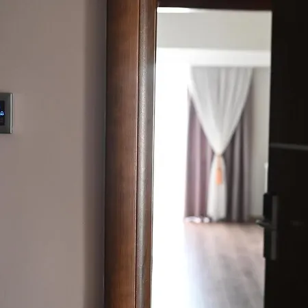 Hotel Onufri Golem (Tirana)