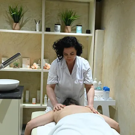 Onufri Golem (Tirana)