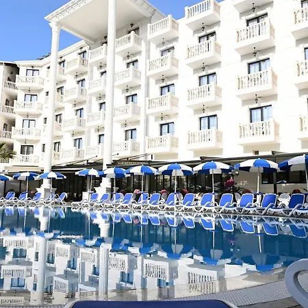 Onufri Hotel 4*