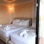 Onufri 호텔 4*