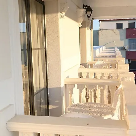 Onufri Golem (Tirana)