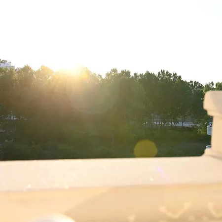 Hotel Onufri Golem (Tirana)