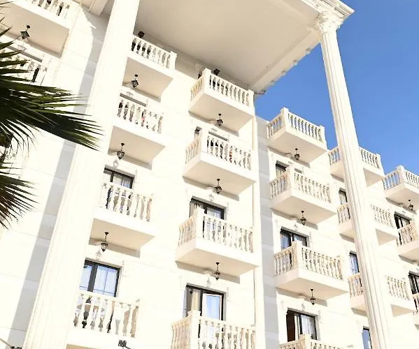 Hotel Onufri Golem (Tirana)