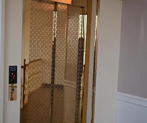 Hotel Onufri Golem (Tirana)